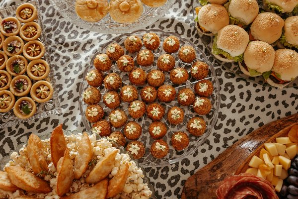 Comment l'évolution des régimes alimentaires influence-t-elle les cartes des restaurants ?